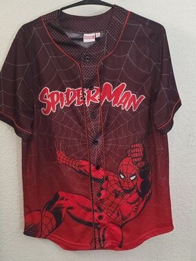 Marvel Burgundy and White Mesh Jersey Tag Detail